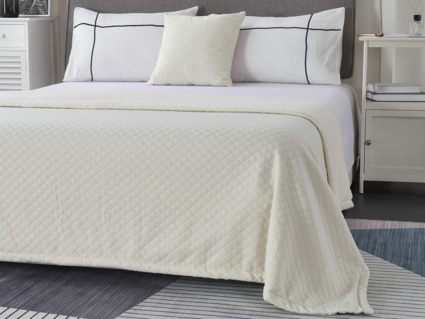 Покрывало Софи де Марко Гранд (молоко) 220х240