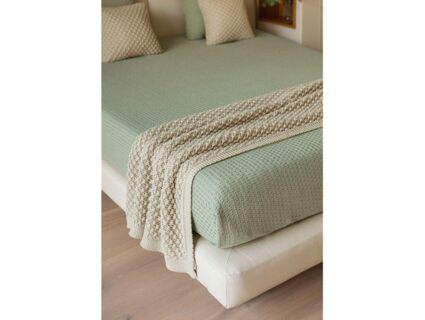 Плед Luxberry LUX 63 фисташковое молочко 150х200